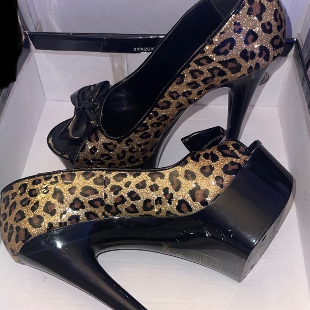Ellie Black Cheetah 6” platform stilettos